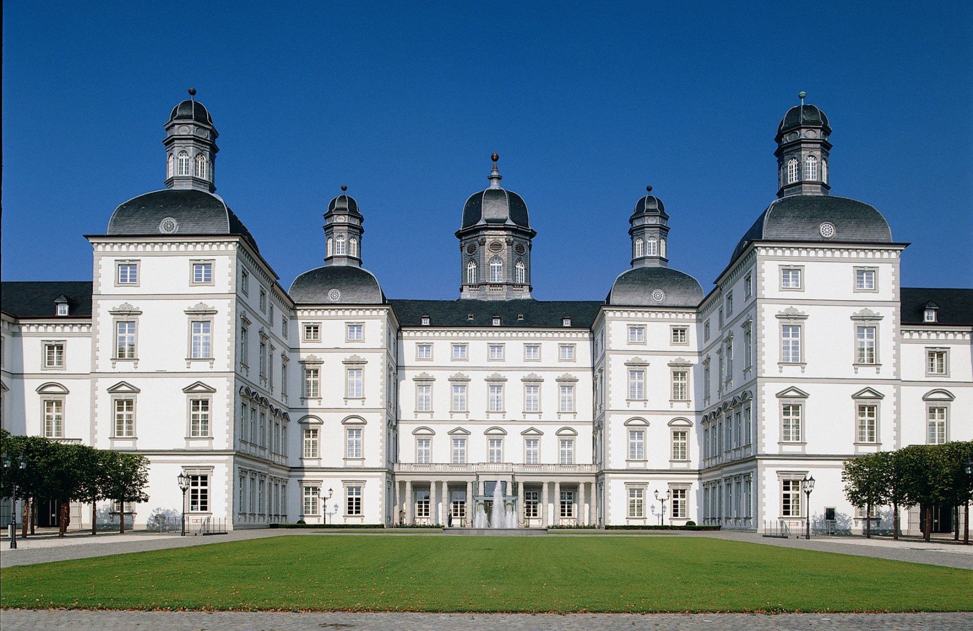 Althoff Grandhotel Schloss Bensberg Bergisch Gladbach Exterior photo