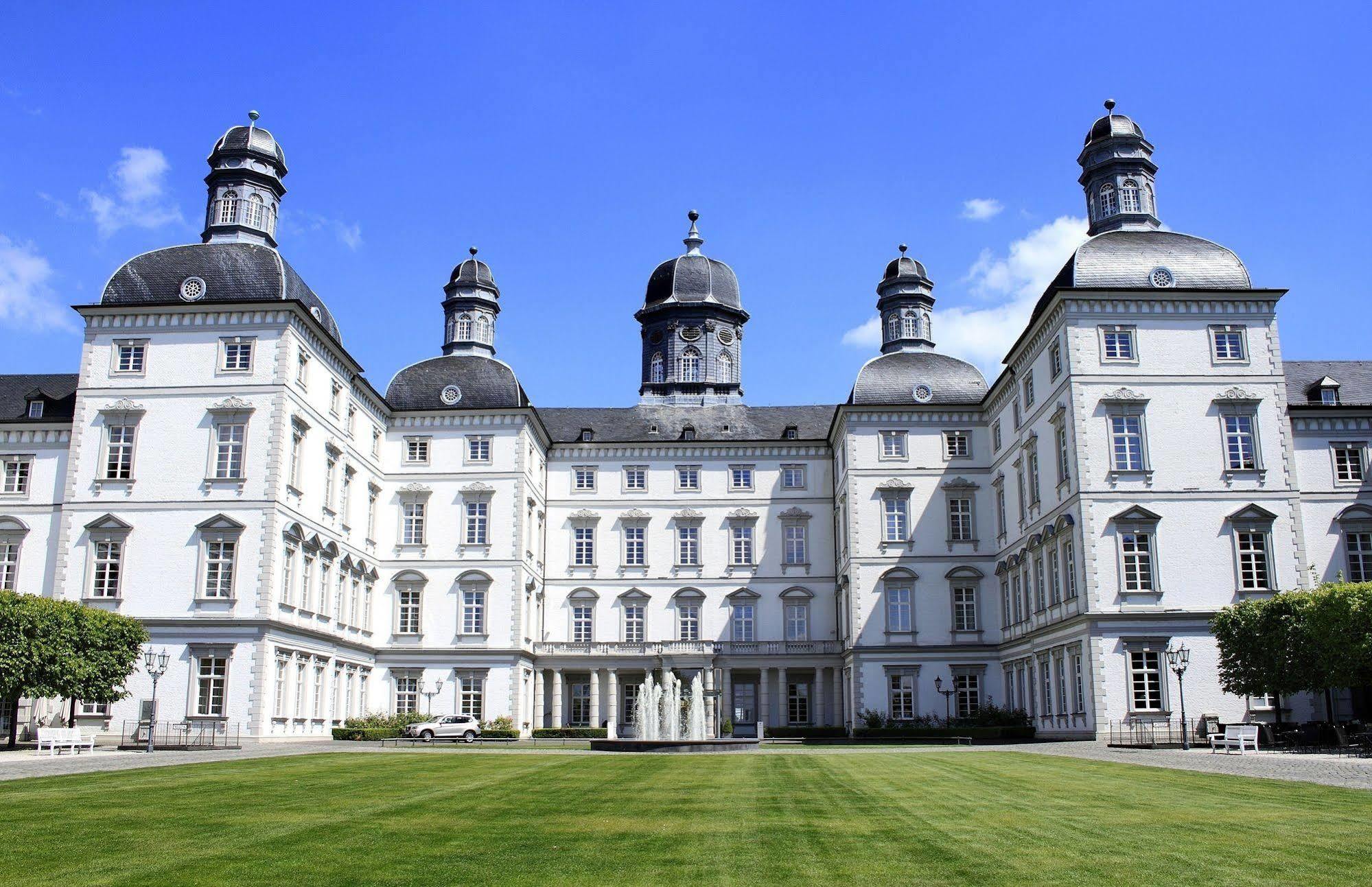 Althoff Grandhotel Schloss Bensberg Bergisch Gladbach Exterior photo